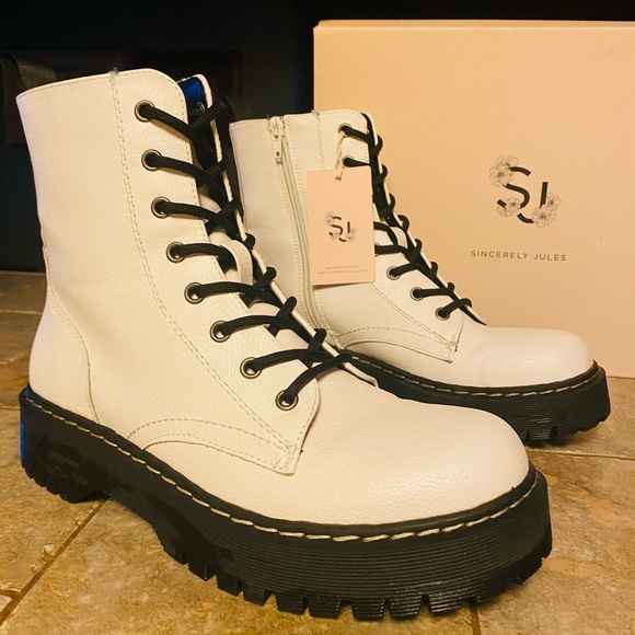 SOLD - Picture 3 of 5